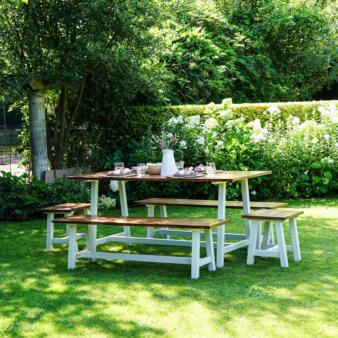 Broadway Acacia Wood 5 Piece Garden Furniture Set by Ivyline
